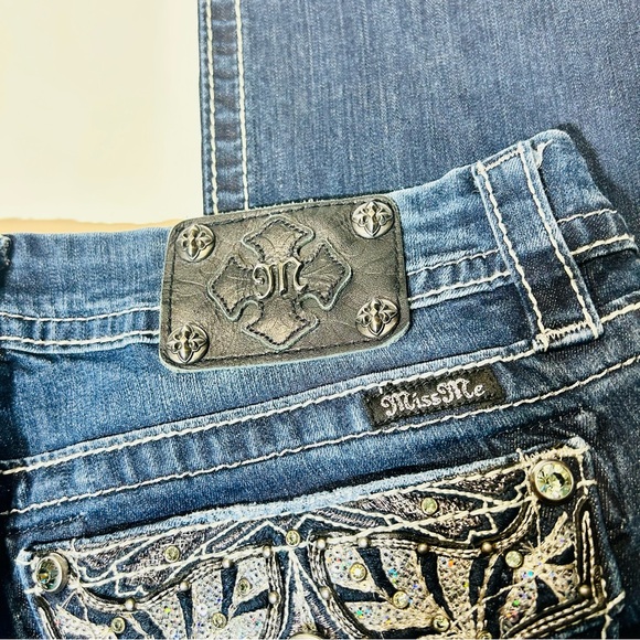 Miss Me jeans Signature Cropped Straight jeans embellished pockets women Size 32 - Picture 12 of 12